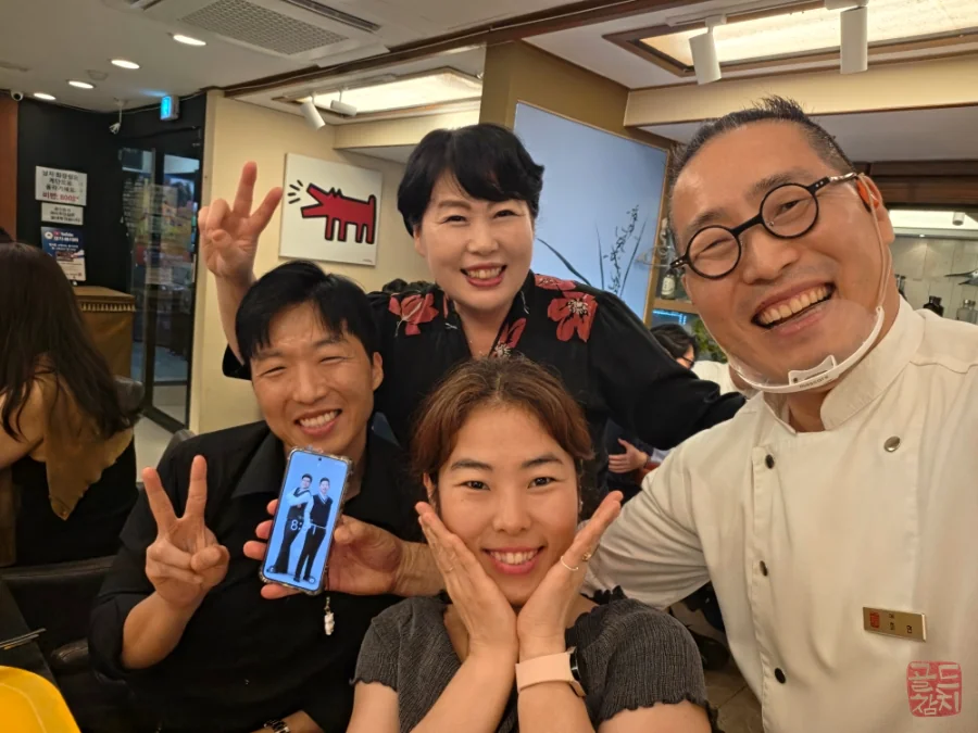 방이동에서 맞이한 결혼 20년 차의 기록, 서른아홉 아빠와 스무 살 아들이 있는 부부의 특별한 데이트